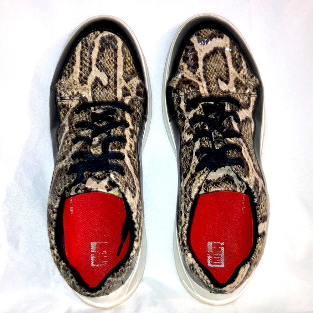Gently used Fitflop sneakers. Black and snakeskin with black laces.